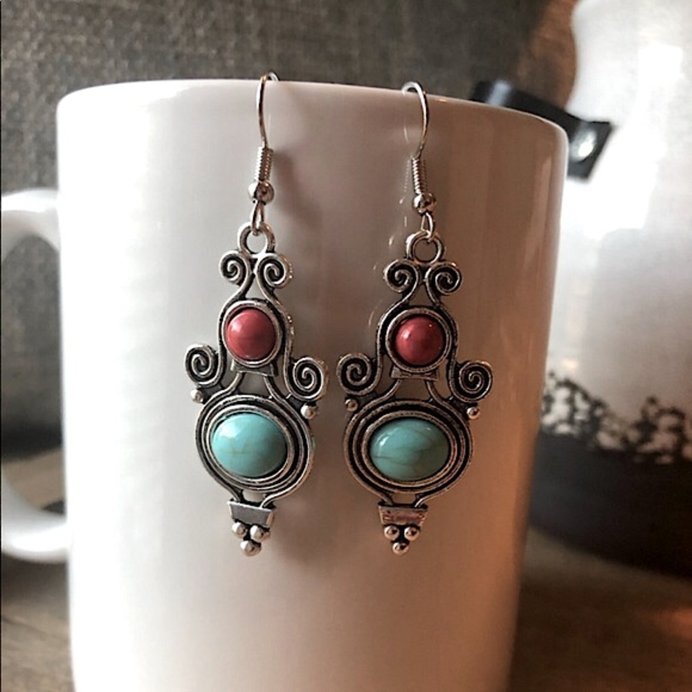 𝐍𝐄𝐖 Fashion Earrings